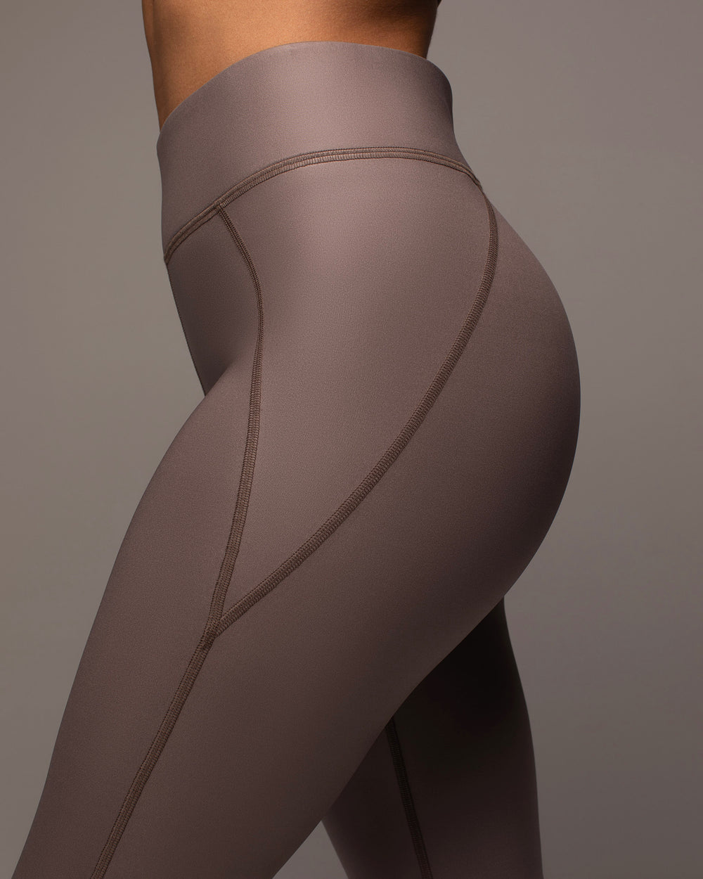 Liquid Gloss Legging - Bronzed Pewter