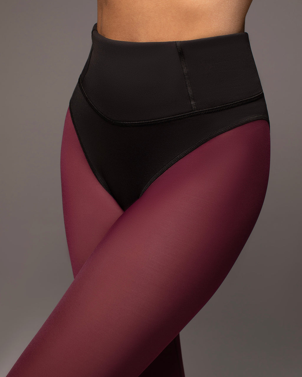 Ambient Stirrup Legging - Burgundy/Black
