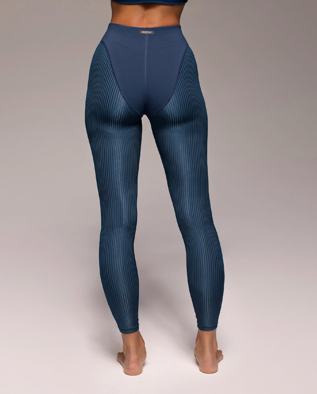 Ambient Ribbed High Cut Legging