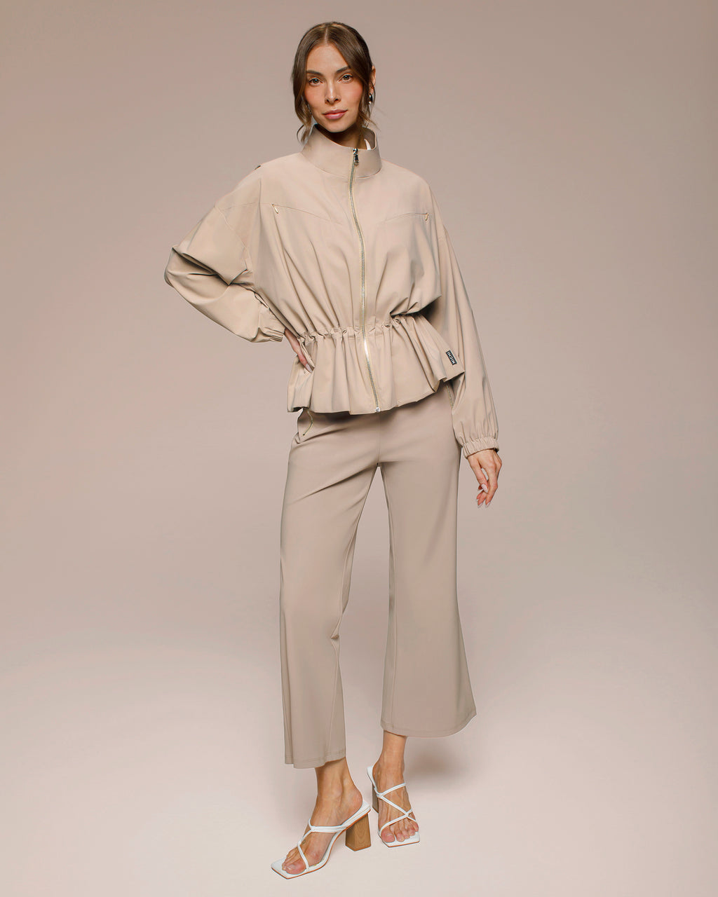 Shift Kick Flare Pant - Dune