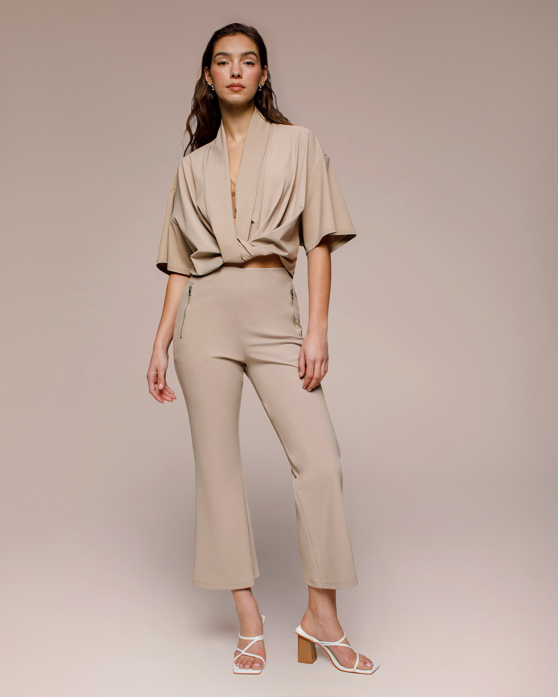 Shift Kick Flare Pant - Dune