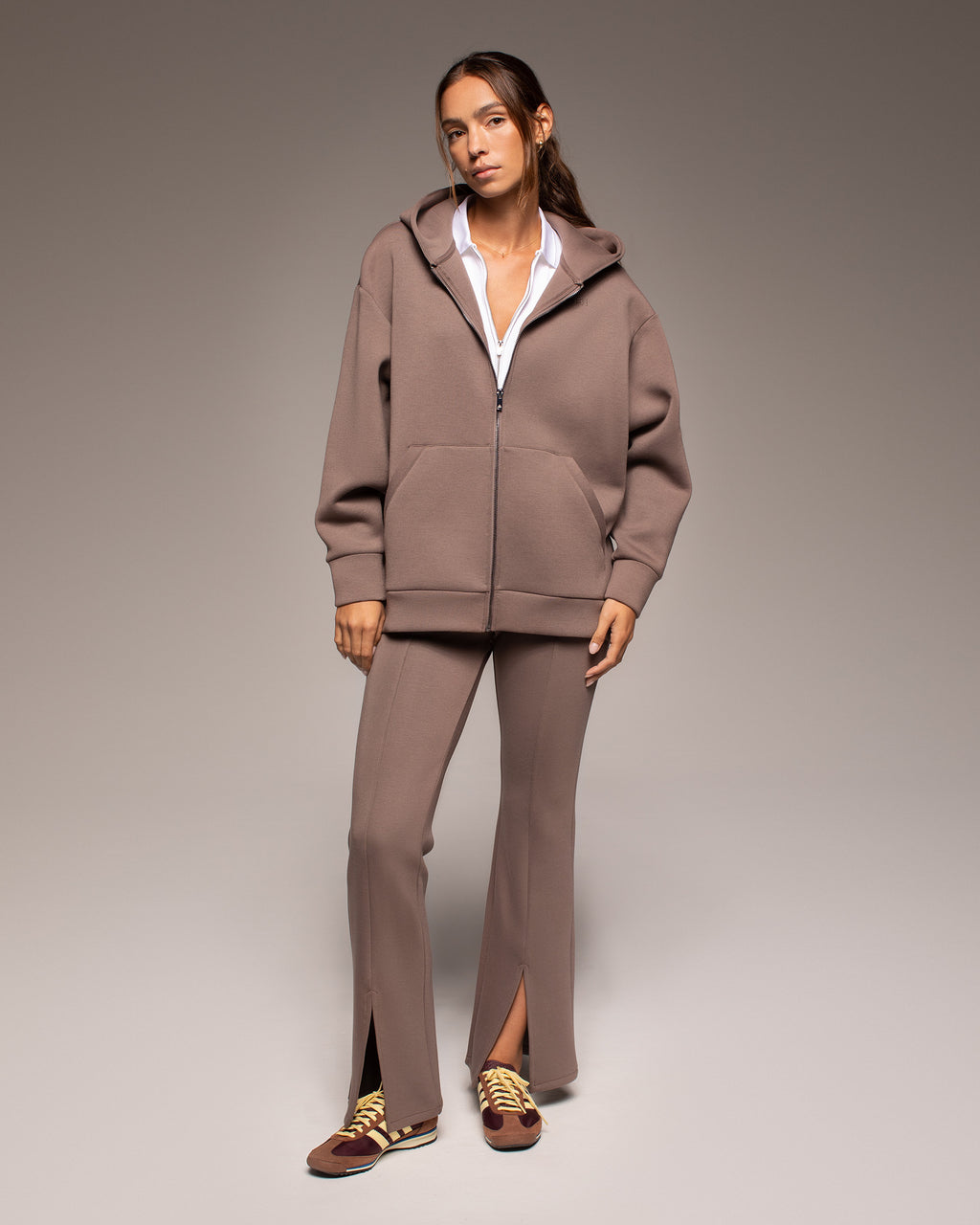 Luna Oversized Hoodie - Deep Taupe