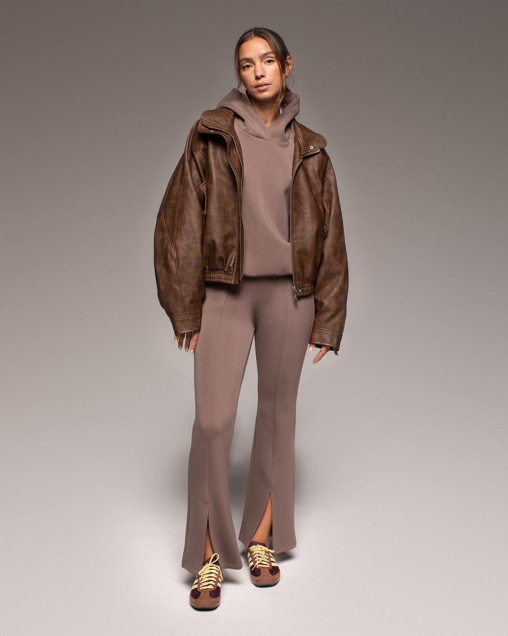 Luna Oversized Hoodie - Deep Taupe