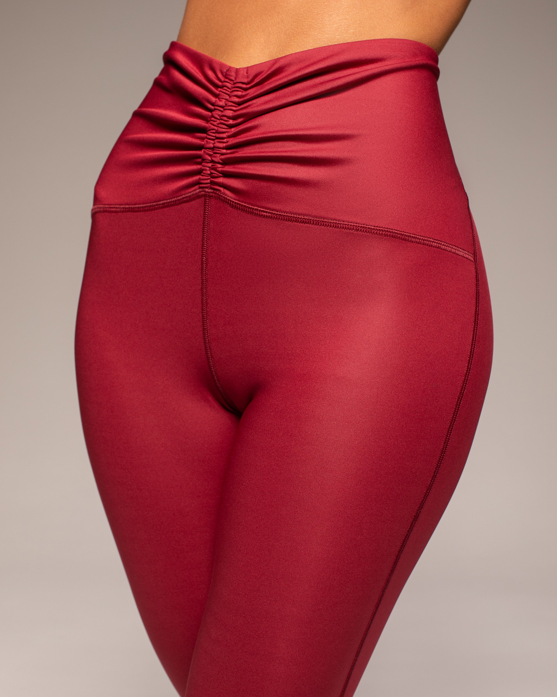 Palma Gloss Legging - Cabaret Red