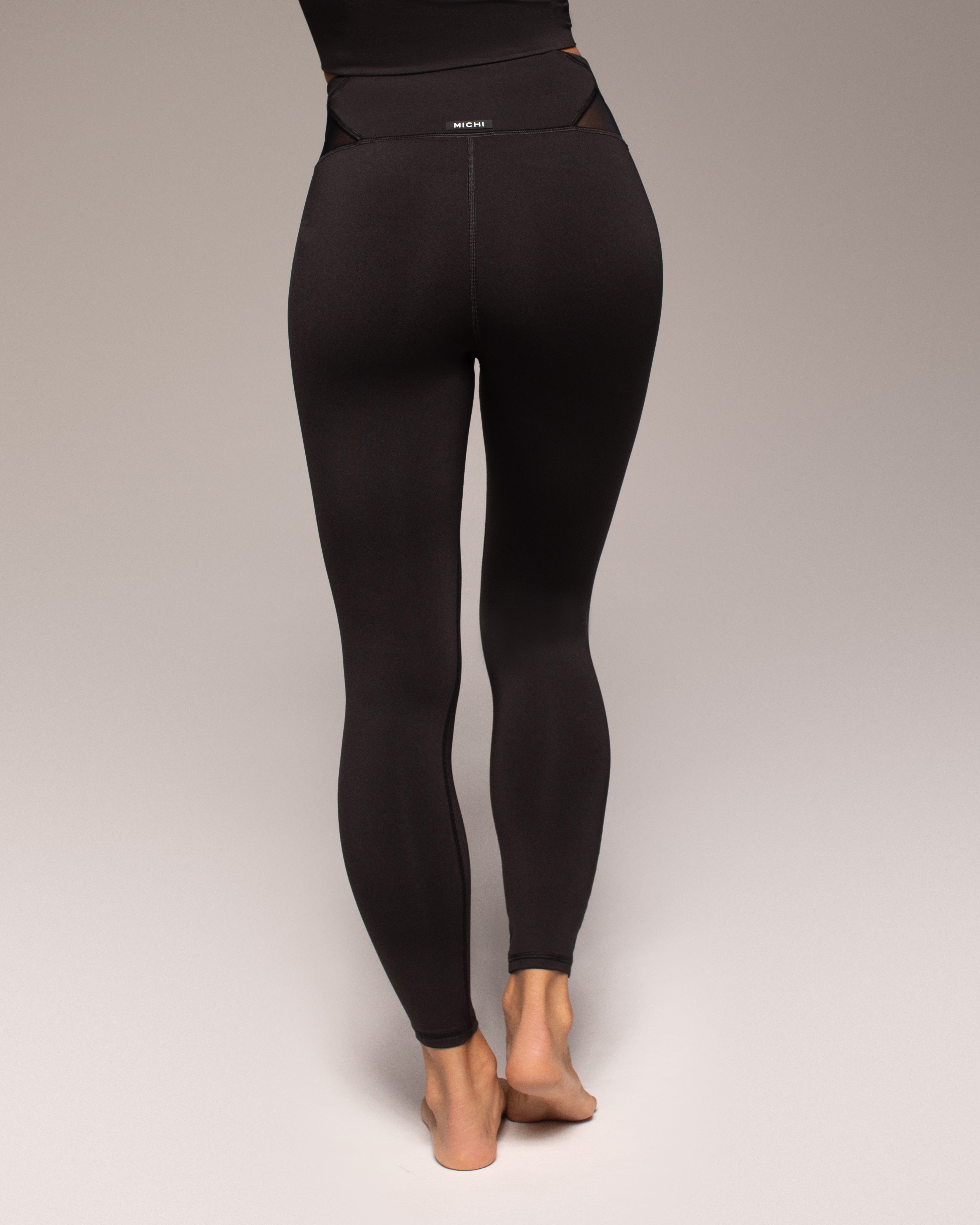 Peak Legging - Black