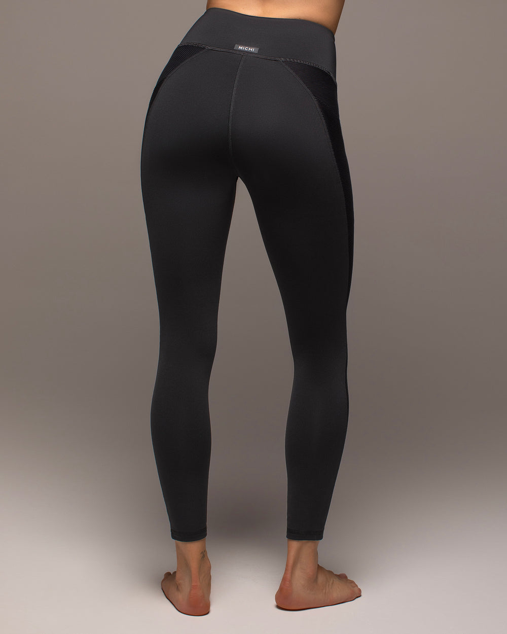 Pulse Pocket Legging - Black