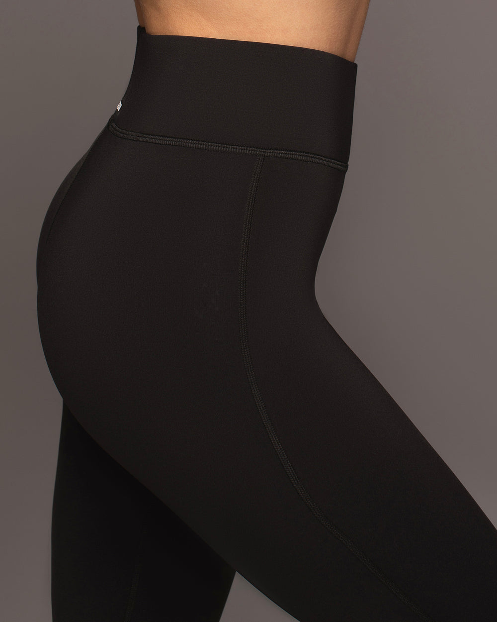 Update 195+ designer leggings wholesale