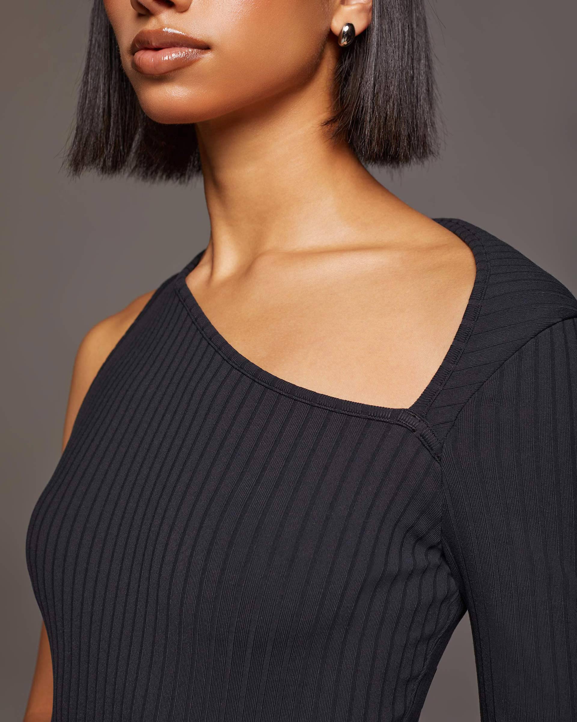 Tigress Long Sleeve Crop Top - Black